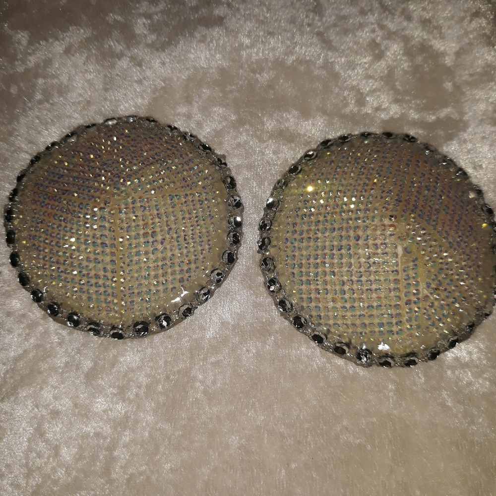 Exotic nipple pasties